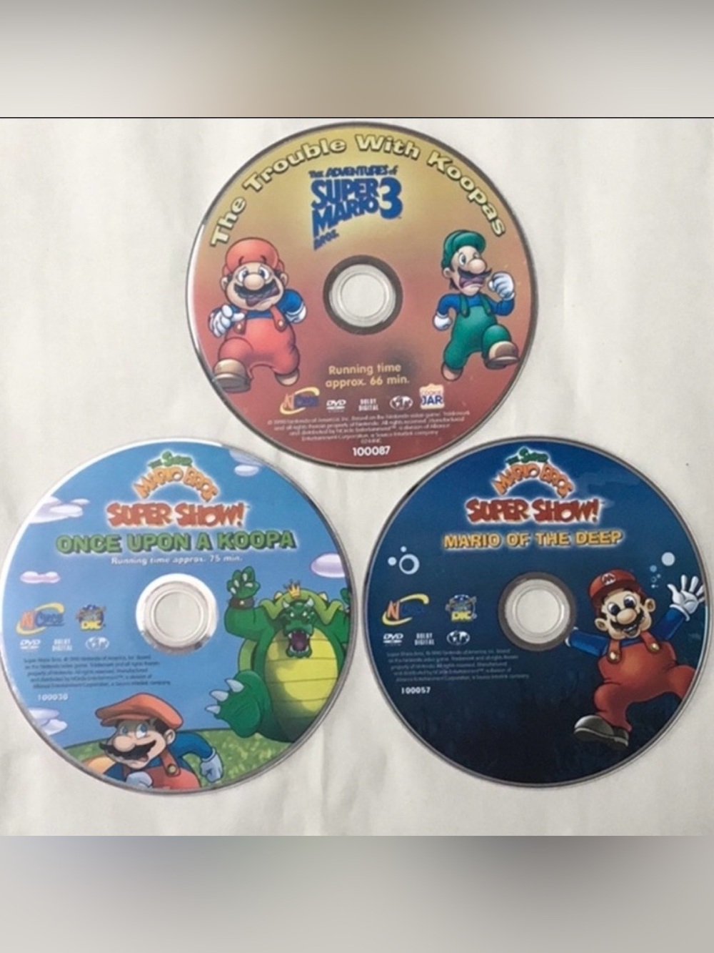 Super Mario Bros Super Show & Super Mario Bros 3 & The Deep Lot  Of 3 DVD Movie